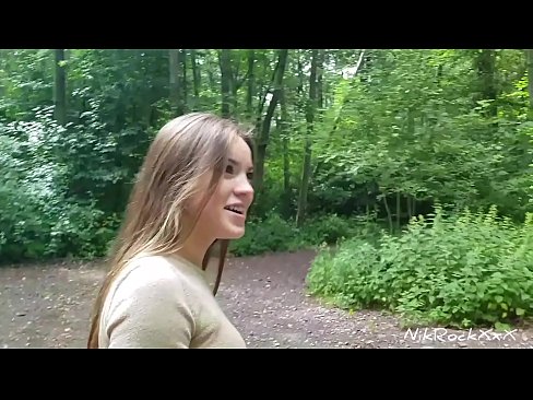 ❤️ Ek het vir Evelina voorgestel dat ons in 'n publieke plek naai! Sy het ja gesê. Toe genaai ek haar in die gat en kom in haar mond. Toe vis sy haarself. ️ Porno fb by ons af.extratorrents.top ❌